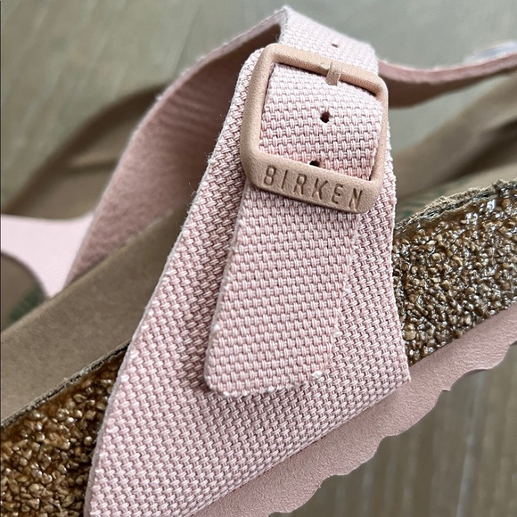 NWT Birkenstock Gizeh Vegan Canvas Women's Thong Sandals in pink size 38 (7) - Picture 6 of 7